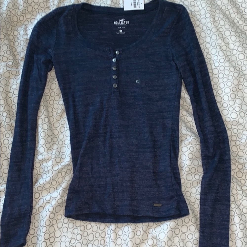 hollister shirt